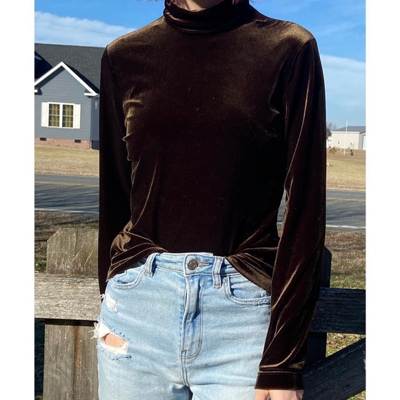 Chocolate Brown Velvet Turtleneck Size 